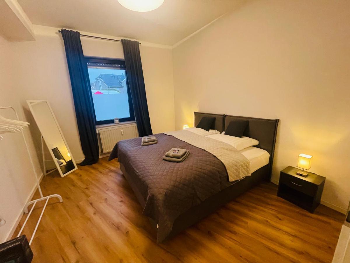 Appartamento Modern * Gemuetlich * Nespresso * Terrasse * Netflix Duisburgo Esterno foto